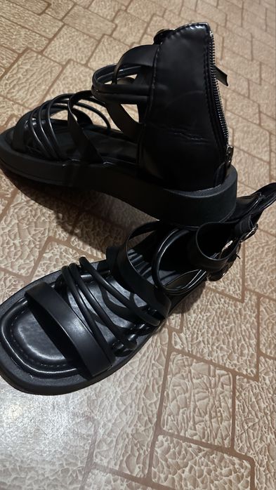 Босоножка женская обувь