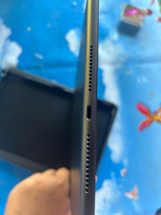 Ipad gen 8th ca nou
