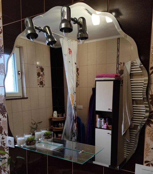 Mobilier+sanitare baie