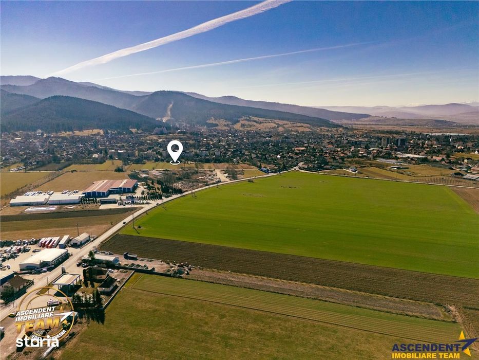 Film! 1.500 mp teren intravilan, cu documentie urbanistica, orasul Cov