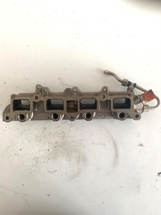 Rampa Injectoare Cu Senzor 1.4Tsi Skoda Yeti 5L 2009 - 2017, Volkswagen Passat Variant 3C5 2005 - 2011, Volkswagen Golf Vi 5K1 2008 - 2013, Audi A3