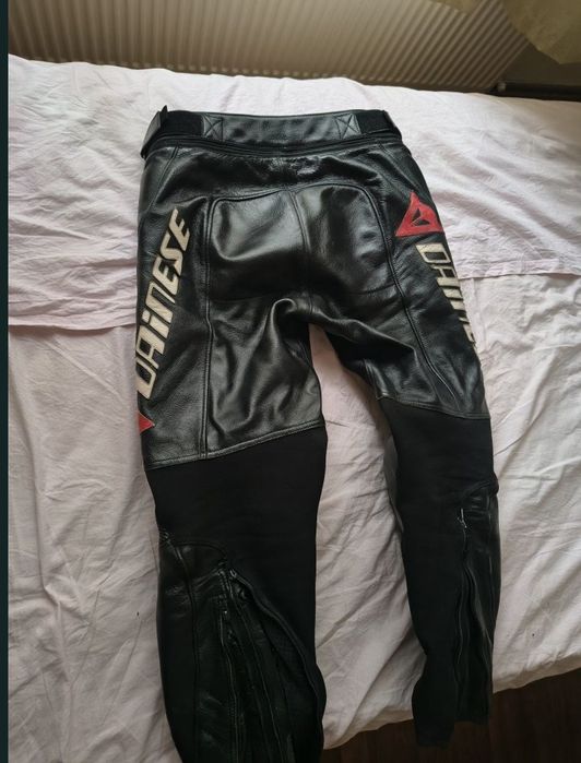Costum Moto Dainese (piele cea Mai buna calitate)