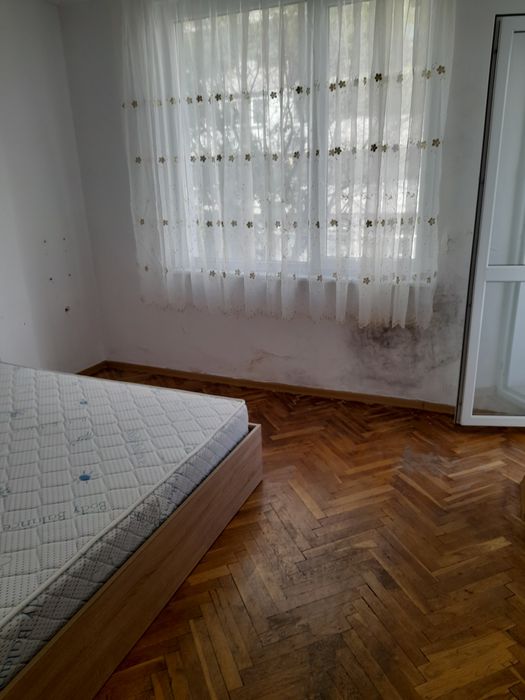 Пет стаен апартамент под наем в квартал Чайка