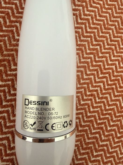 Новый ручной блендер (не использовался)