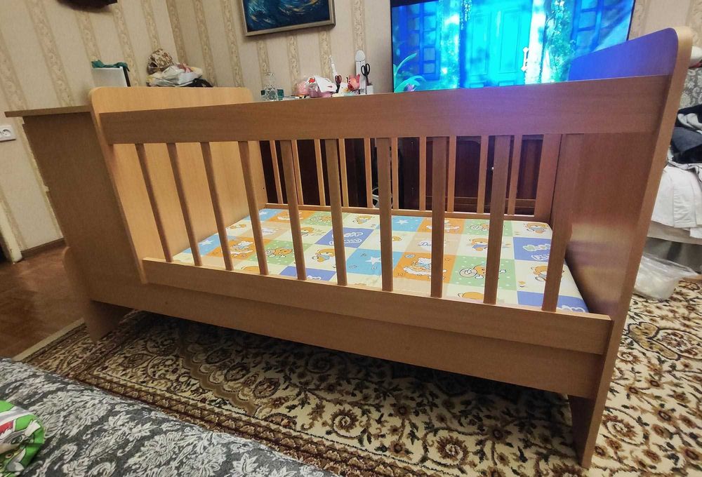 Детская кровать с люлькой и ящиками