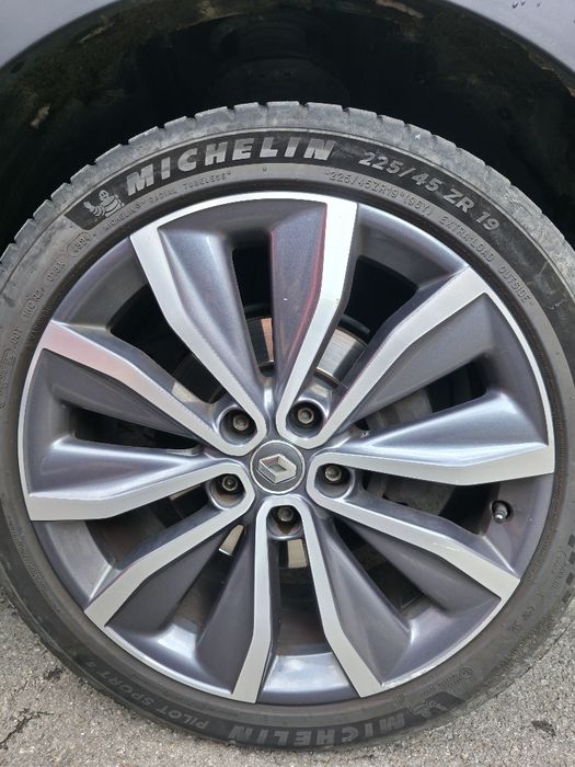 Jante aliaj originale Renault 7Jx19 ET40, 5x114,3, butuc 66,1 mm