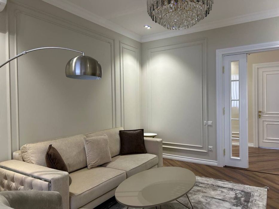 Ц-1, Садыка Азимова 3/5/5 (90м2) Евроремонт Укомплектована Срочно