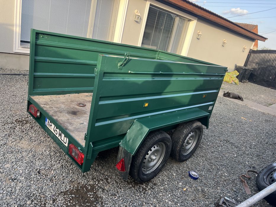 Schimb remorcă de 750 kg