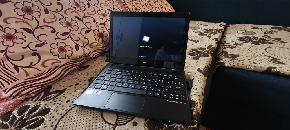 Ноутбук aspire one AO756