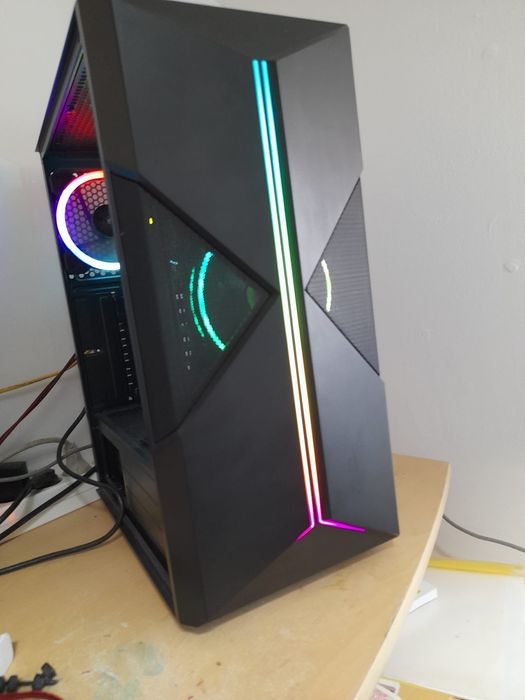 Calculator de gaming Comanesti • OLX.ro