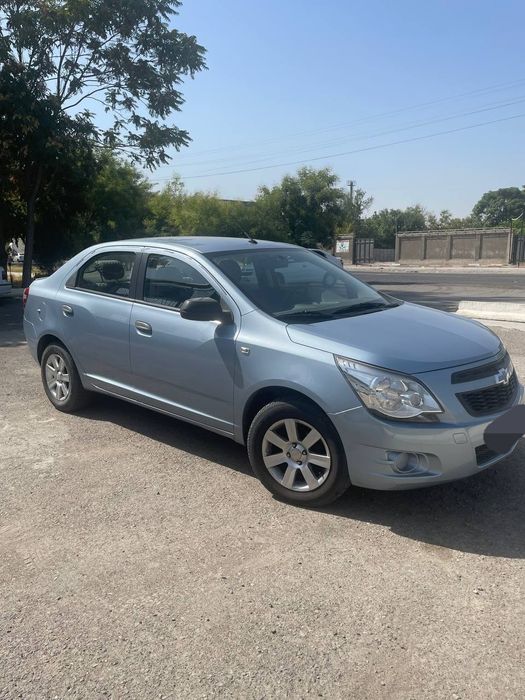 Кобальт 2013 в отличном состоянии