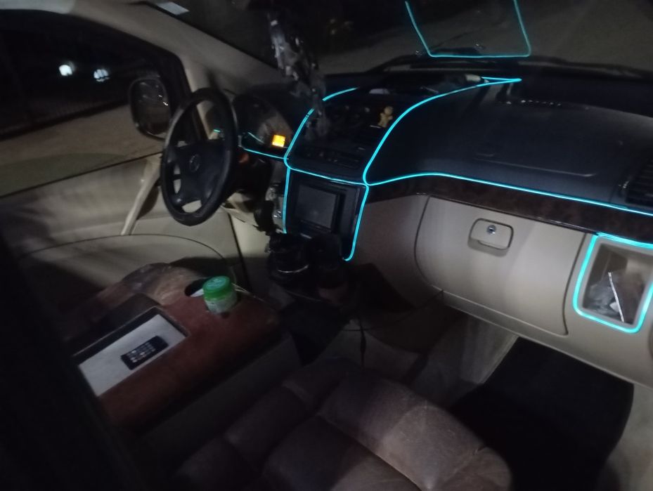 Vând Vito -Bussines Class