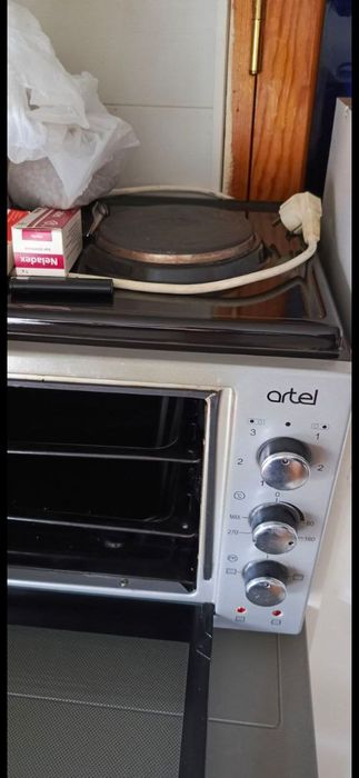 Электронная Печ духовка модель Artel