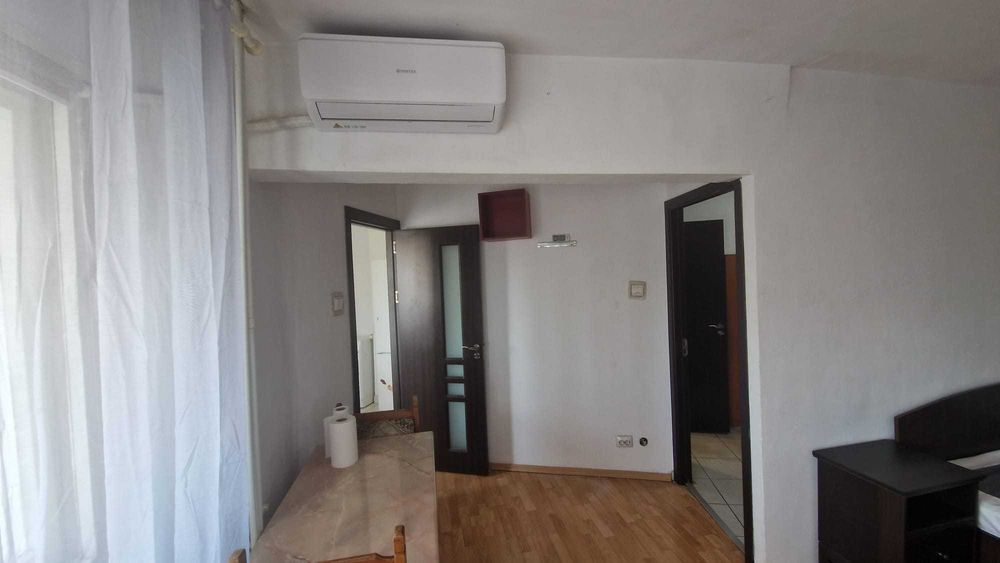Particular inchiriez  garsoniera  Bl. Lacul Tei intersectie cu str.Doamna Ghica