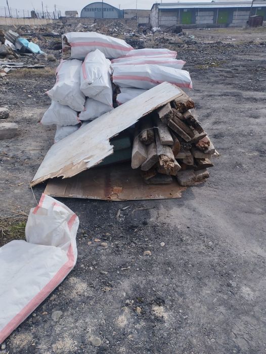 Ағаш дерево для печь СРОЧНО Дрова Доски