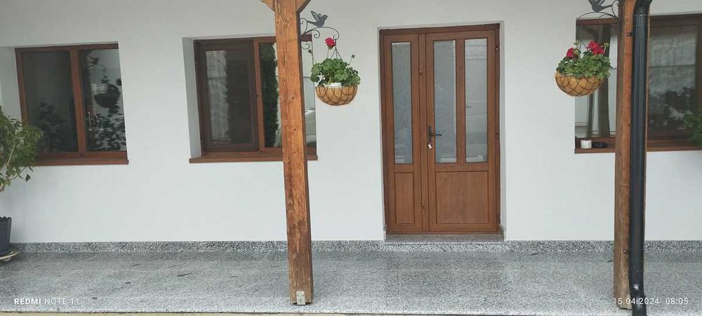 Debitare scări exterioare din granit fiamat antialunecare r11