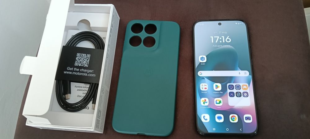 Motorola G77 nou in cutie , desfăcut pentru verificare,