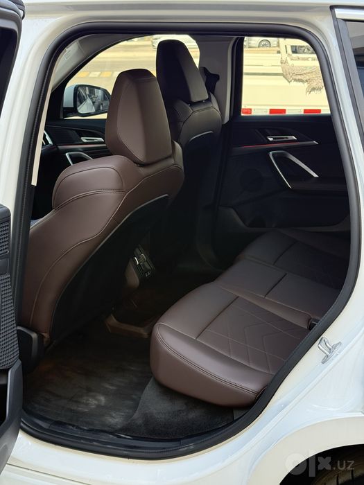 Bmw ix1 25год 25L 18тыс пробег Заводской окрас Любые проверки