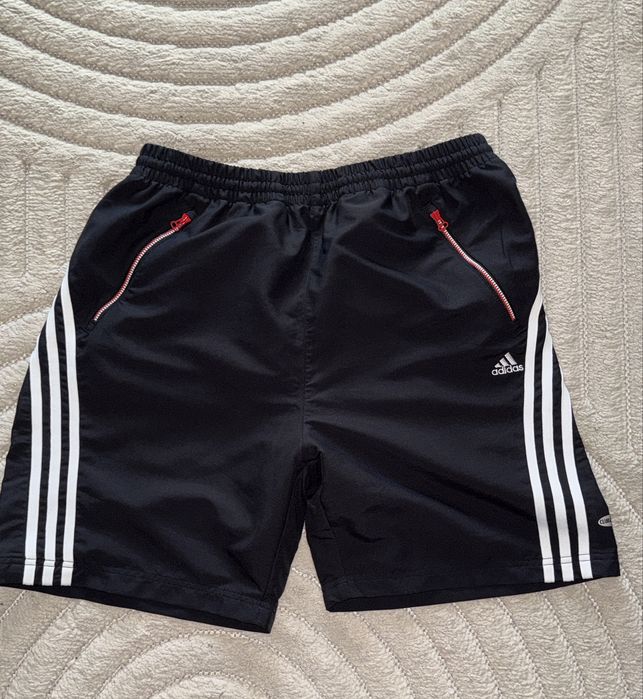 Pantaloni scurti Adidas (short)