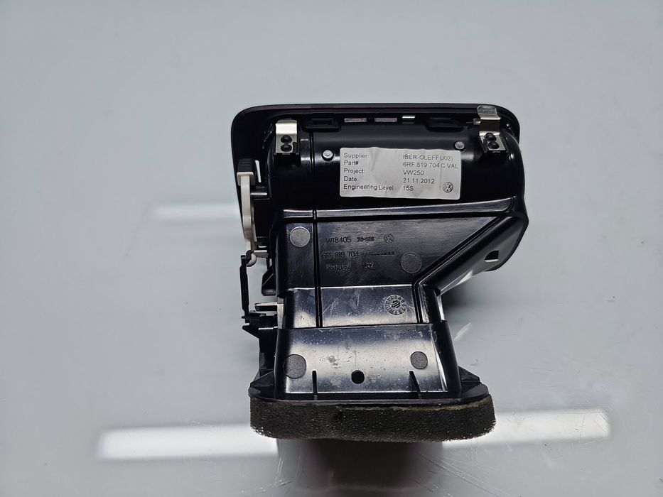 Grila aerisire dreapta Volkswagen Polo (6R) [Fabr 2009-2016] 6RF81970