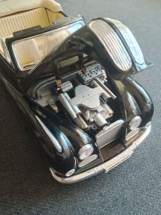 Метална количка BMW