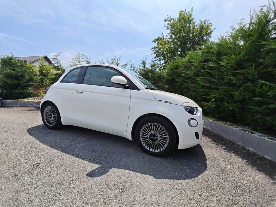 Fiat 500 Electric 2021, 42 kW 118 CP Icon, Cruise Control, Keyless Go, Camera Spate, Led, Carplay, Front Assist