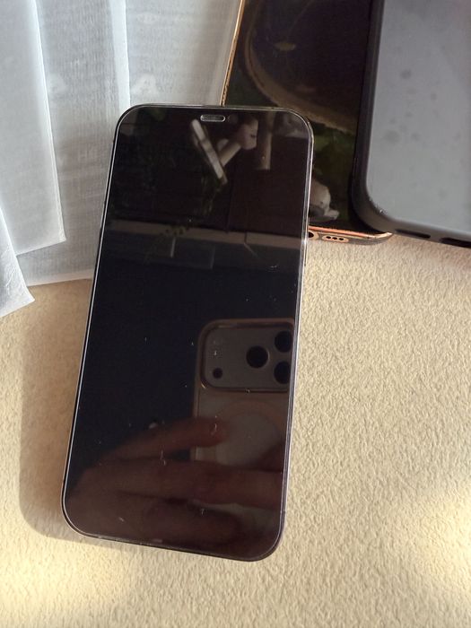 Iphone 12 pro negru