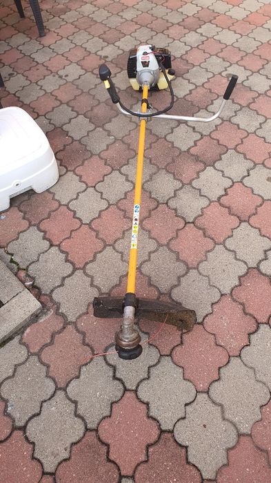 Cositoare fir 1.7 cai Ryobi RBC-40SB