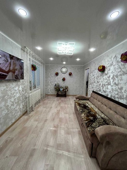 Продам 2 комнатную квартиру