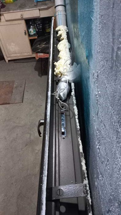 Дверь металлическая входная