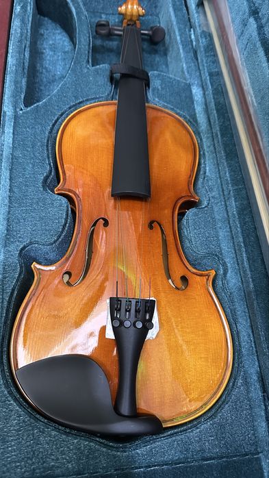 Yamaha скрипка 4/4