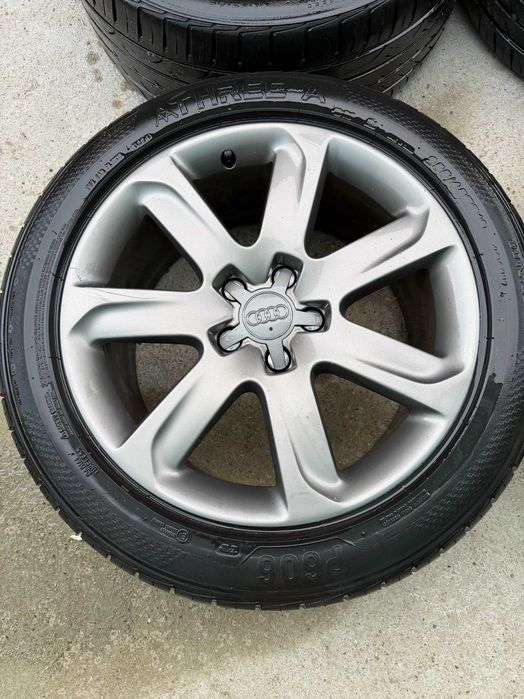 Audi алуминиеви джанти 8.5Jx18H2 ET32