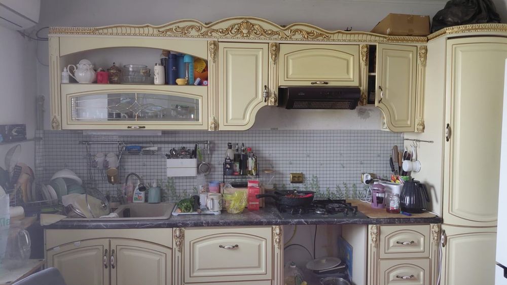 Продаю кухонный гарнитур