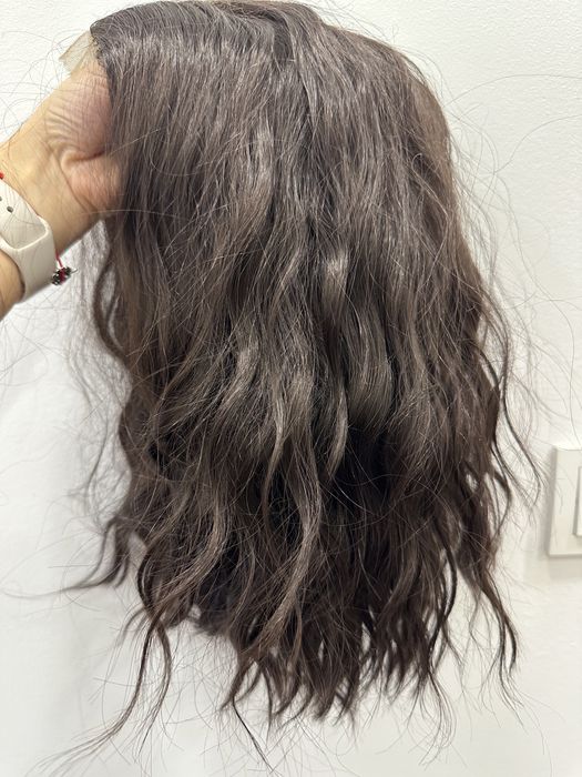 Парти Перука.