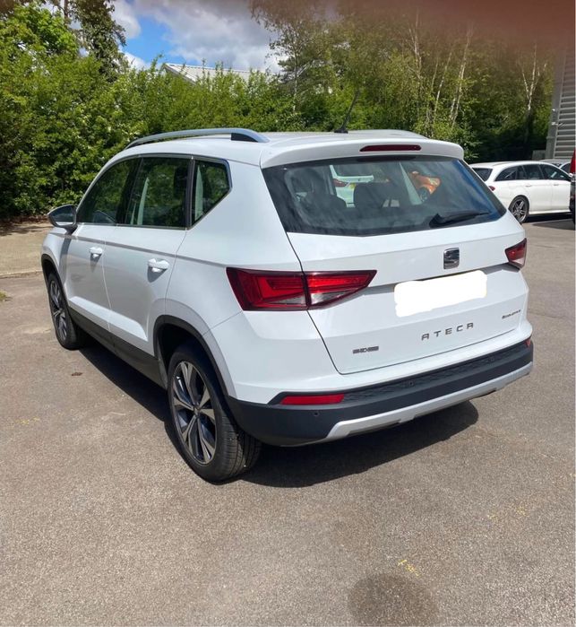 Dezmembrez seat ateca alb 1.6 diesel