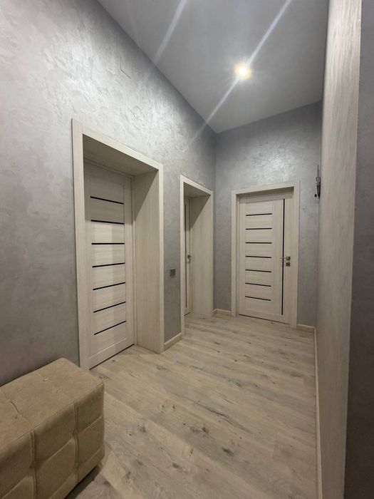 Продается 2-комнатная квартира в ЖК Cambridge Residence/Murat Building