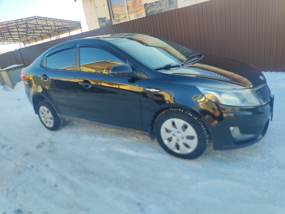 Кия Рио а́кпп в хорошем состоянии