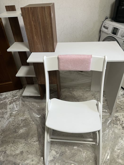Стол письменгый детский