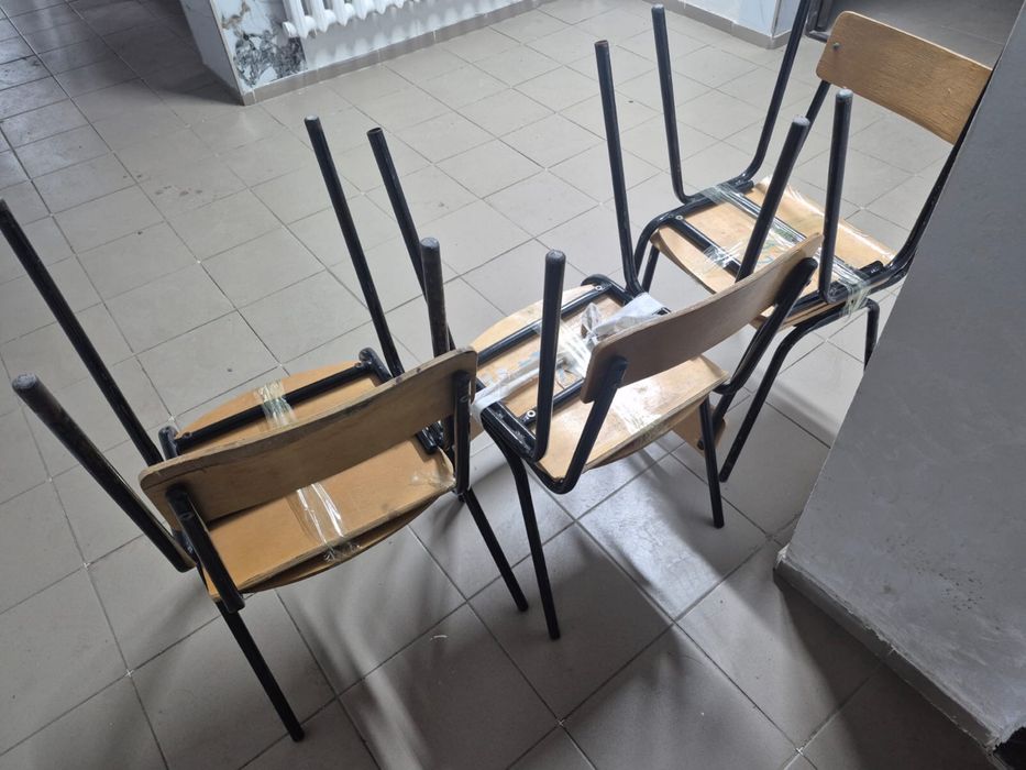 Продам ученические парты, столы