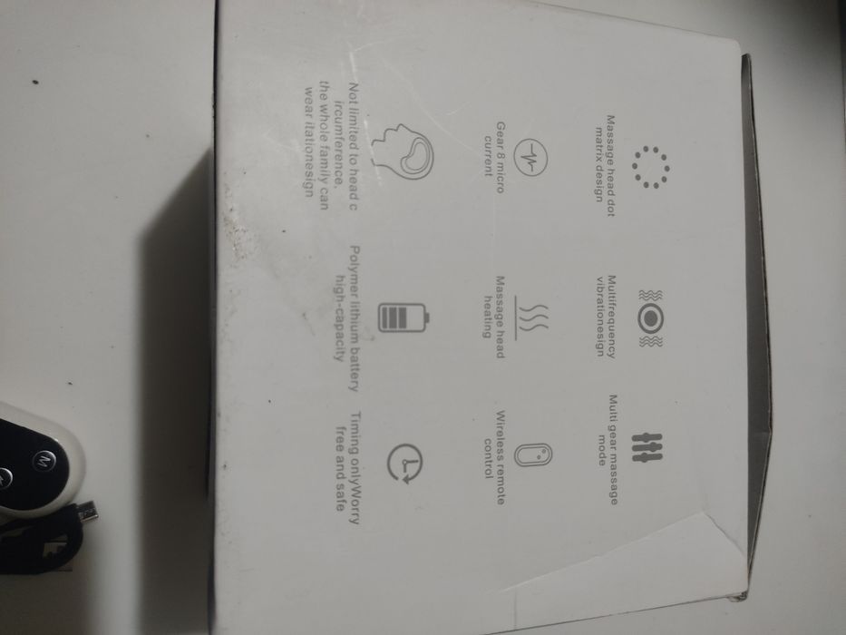 Массажёр для головы с пультом с музыкой