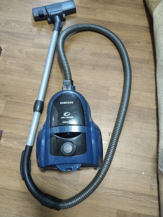 Продам пылесос в рабочем состоянии