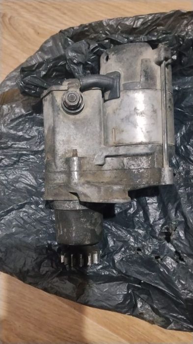 Продам стартер тойота карина е