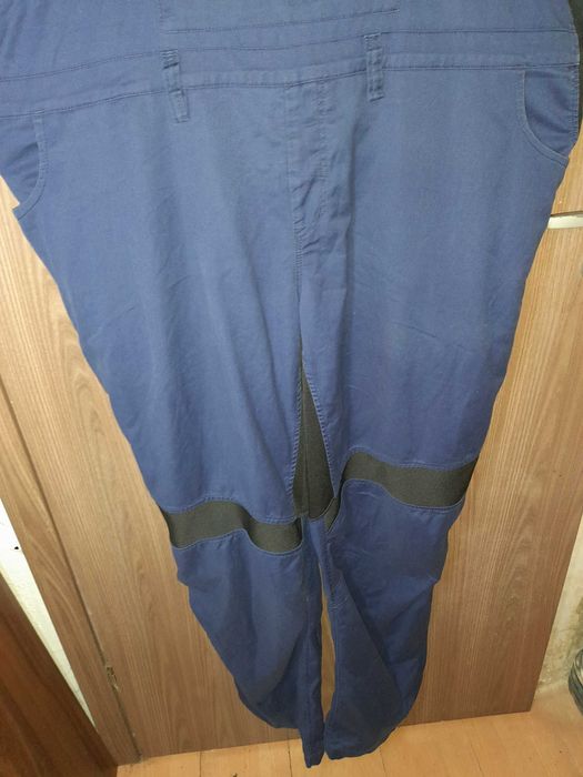 Pantaloni pieptar cu bretele masura mare cred  nr 65