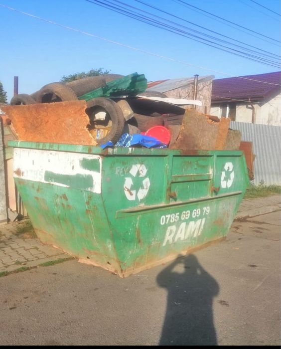 Container Moloz