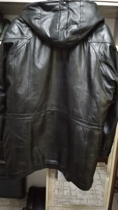 Кожаные куртки на меху и без