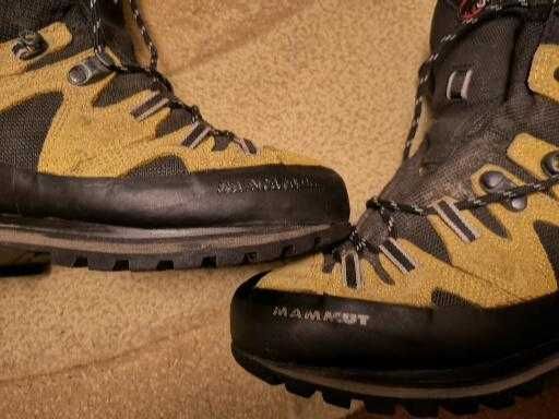 Bocanci (damă, marimea 38) Mammut Cascade GTX/iarnă