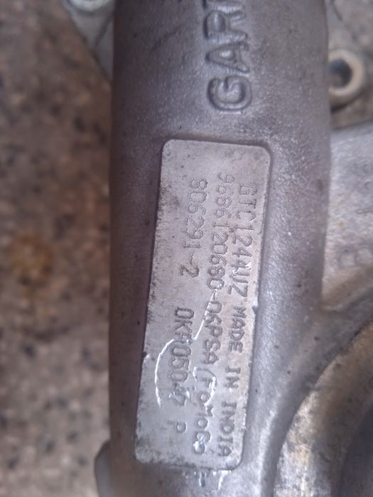 Турбина за Peugeot/Citroen/Ford/Volvo 1.6 HDI/1.6 TDCI
