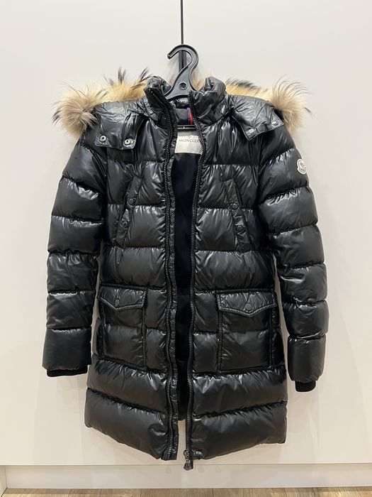Пуховик Moncler 12 лет