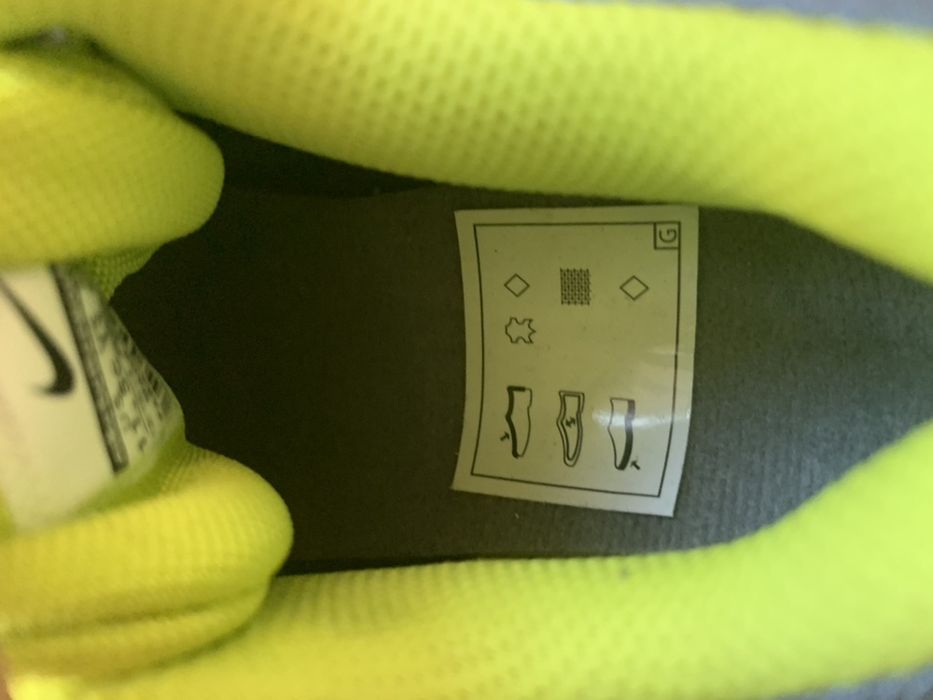 Adidasi Nike pentru copii - noi cu eticheta