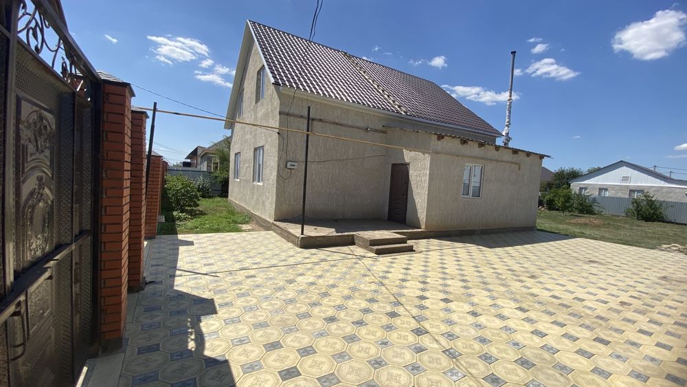 Продам 2х этажный дом